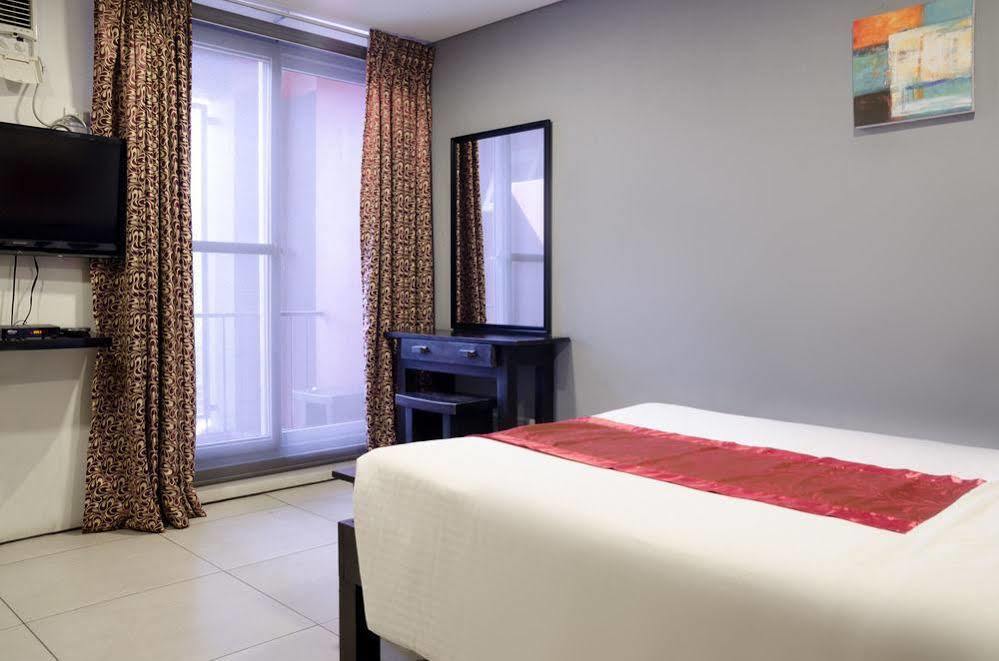 Zen Rooms Santa Cruz 马卡蒂 外观 照片